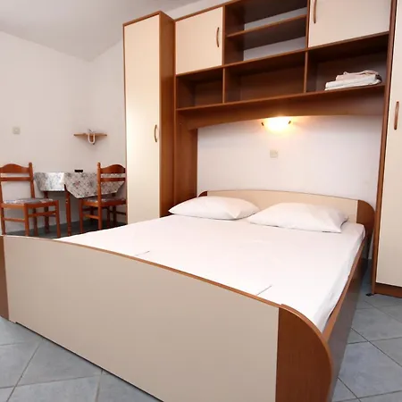 And By The Sea Pag - 3152 3*