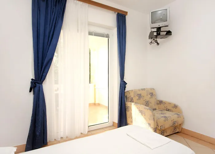 And By The Sea Pag - 3152 Affittacamere 3*