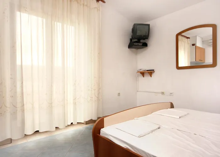 And By The Sea Pag - 3152 Affittacamere