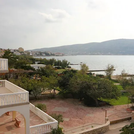 And By The Sea Pag - 3152 Guest house 3*