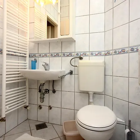 And By The Sea Pag - 3152 Guest house 3*
